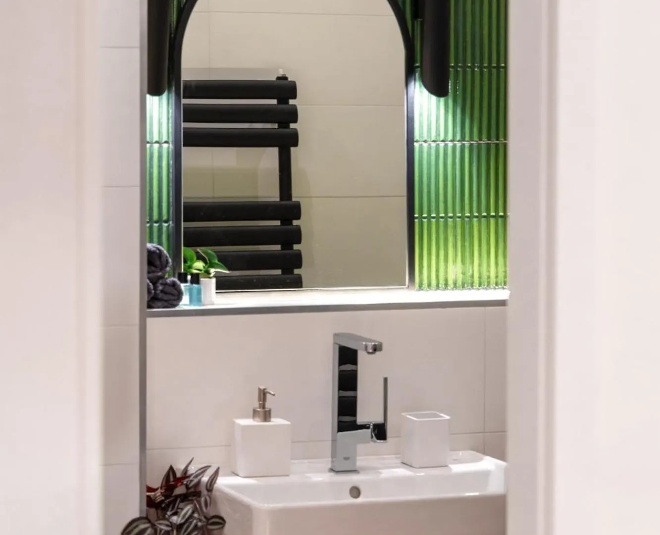 Andrassy 7 Premium Suite Budapest