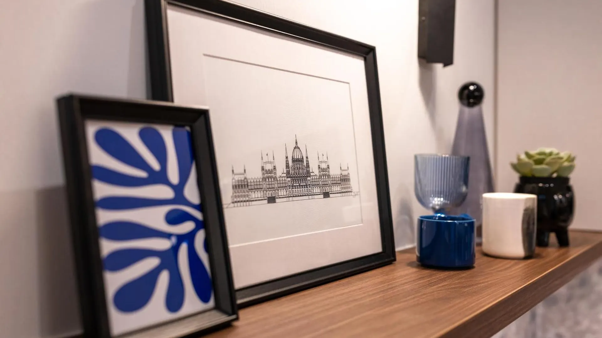 Andrassy 7 Premium Suite Budapest Apartment